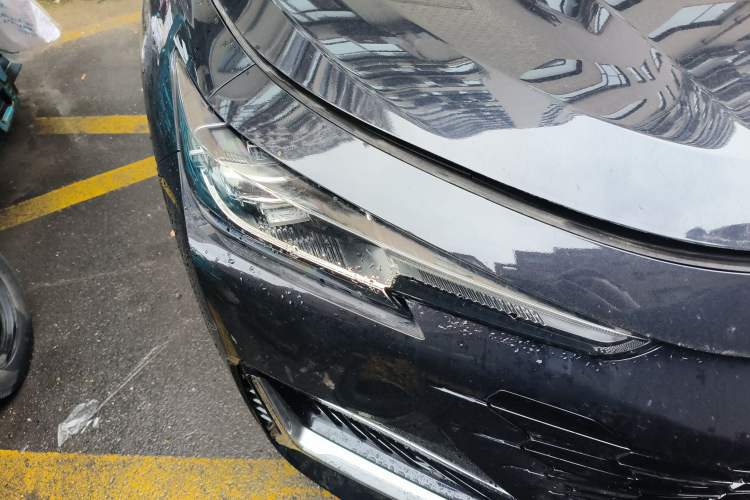 Used CHANGAN UNI-K iDD 2023 Zhidian iDD 1.5T 135km Smart & Fun Model Right Front Headlight