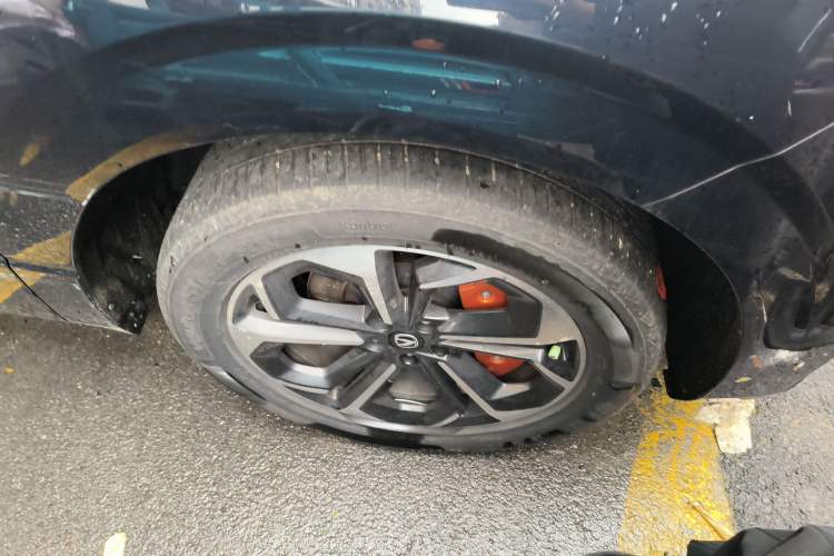 Used CHANGAN UNI-K iDD 2023 Zhidian iDD 1.5T 135km Smart & Fun Model Right Front Wheel Hub