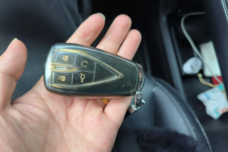 Used CHANGAN UNI-K iDD 2023 Zhidian iDD 1.5T 135km Smart & Fun Model Vehicle Key
