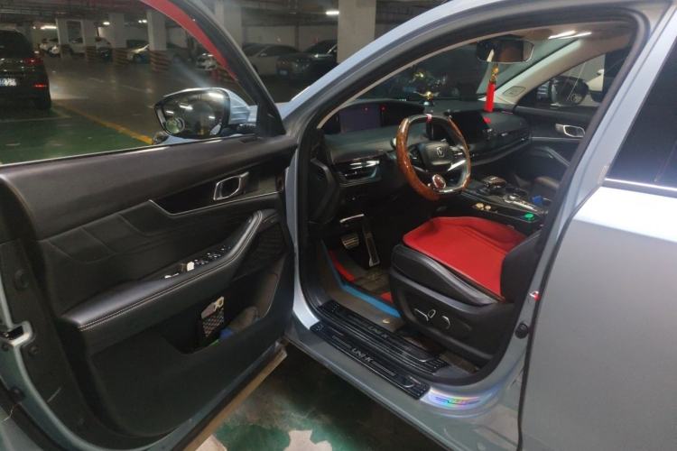 Used CHANGAN UNI-K iDD 2023 Zhidian iDD 1.5T 135km Smart & Fun Model Driver Seat