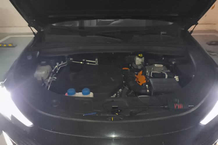 Used CHANGAN UNI-K iDD 2023 Zhidian iDD 1.5T 135km Smart & Fun Model Engine Bay