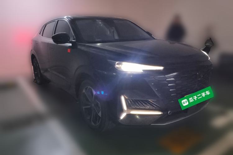 Used CHANGAN UNI-K iDD 2023 Zhidian iDD 1.5T 135km Smart & Fun Model Front Right 45 Deg