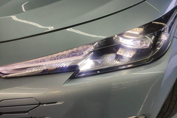 Used CHANGAN UNI-K iDD 2023 Smart Electric iDD 1.5T 135km Smart Leading Model Left Front Headlight
