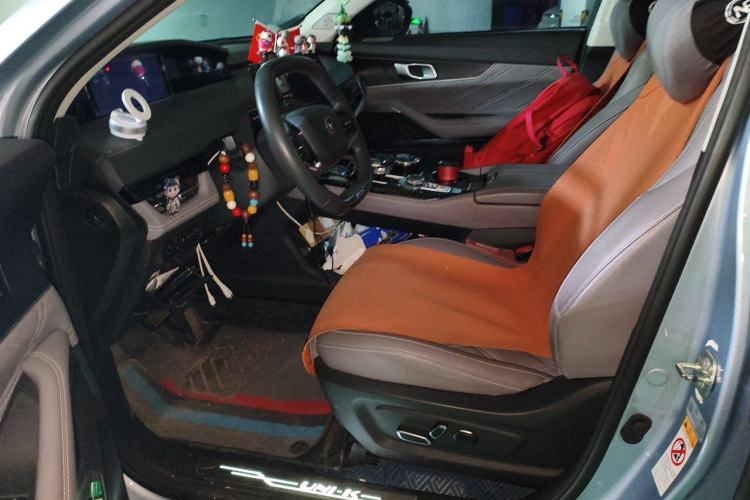 Used CHANGAN UNI-K iDD 2023 Smart Electric iDD 1.5T 135km Smart Leading Model Left Front Seat