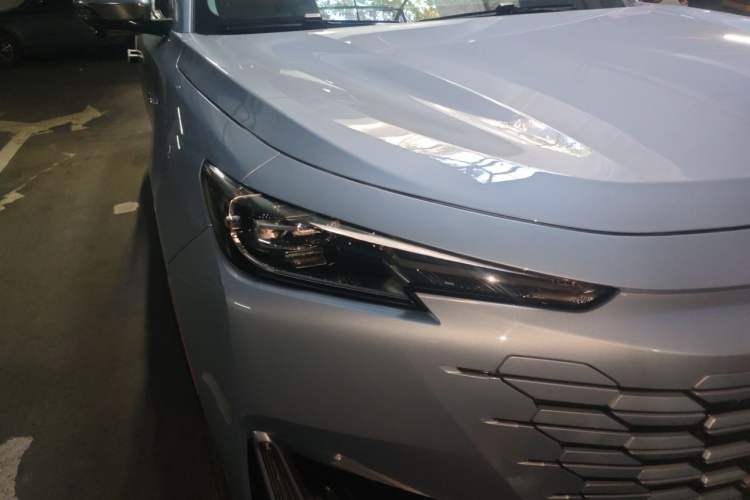 Used CHANGAN UNI-K iDD 2023 Zhidian iDD 1.5T 135km Smart & Fun Model Right Front Headlight