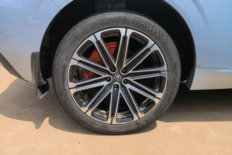 Used CHANGAN UNI-K iDD 2023 Smart Electric iDD 1.5T 135km Smart Leading Model Right Rear Wheel Hub