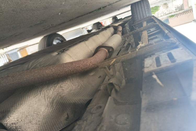 Used CHANGAN UNI-K iDD 2023 Smart Electric iDD 1.5T 135km Smart Leading Model Chassis Front Right
