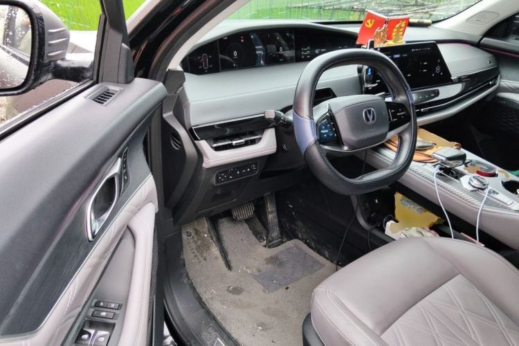 Used CHANGAN UNI-K iDD 2023 Smart Electric iDD 1.5T 135km Smart Leading Model Driver Seat
