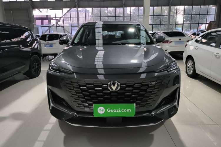 Used CHANGAN UNI-K iDD 2023 Zhidian iDD 1.5T 135km Smart & Fun Model Exterior 1