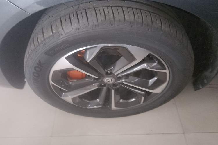 Used CHANGAN UNI-K iDD 2023 Zhidian iDD 1.5T 135km Smart & Fun Model Exterior 7