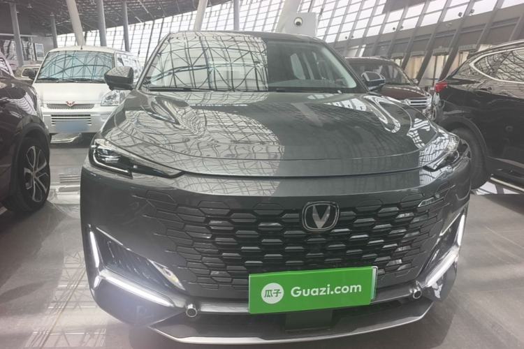 Used CHANGAN UNI-K iDD 2023 Zhidian iDD 1.5T 135km Smart & Fun Model Front