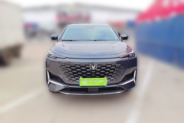 Used CHANGAN UNI-K iDD 2023 Zhidian iDD 1.5T 135km Smart & Fun Model Front