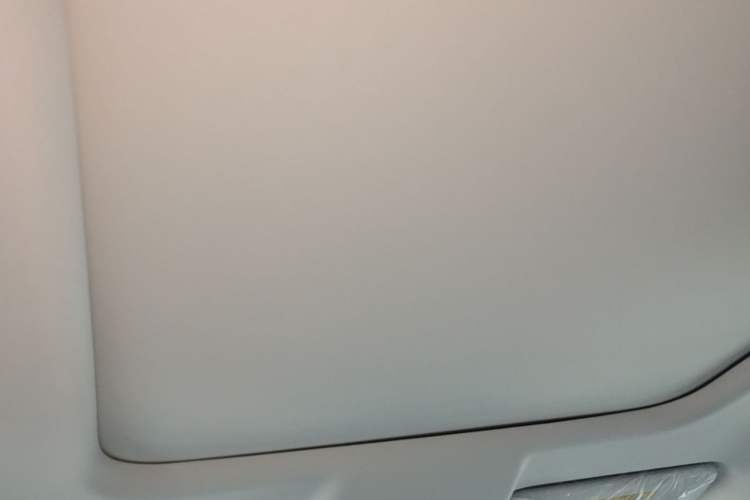 Used CHANGAN UNI-K iDD 2023 Smart Electric iDD 1.5T 135km Smart Leading Model Headliner