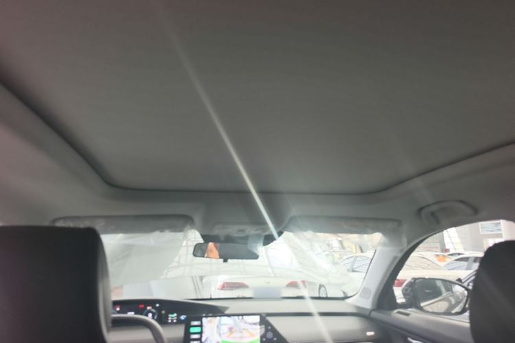 Used CHANGAN UNI-K iDD 2023 Zhidian iDD 1.5T 135km Smart & Fun Model Headliner