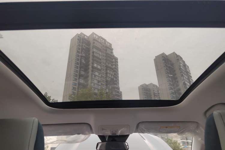 Used CHANGAN UNI-K iDD 2023 Zhidian iDD 1.5T 135km Smart & Fun Model Headliner