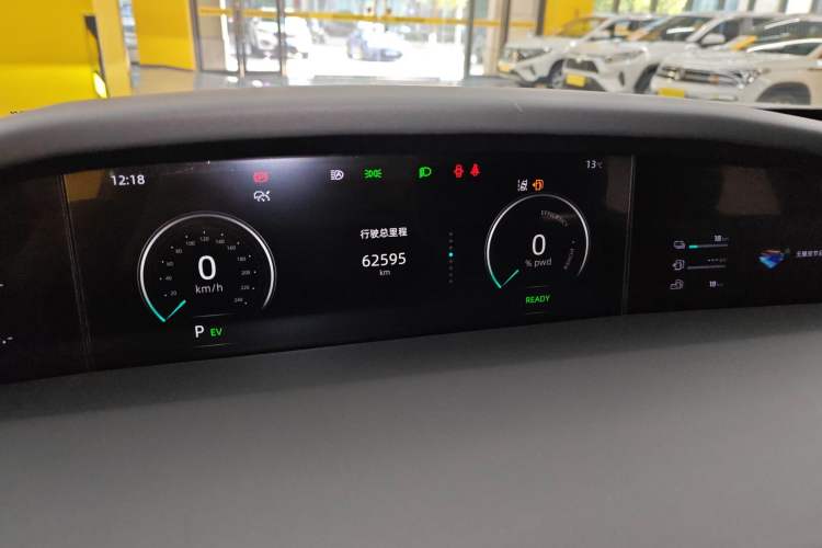 Used CHANGAN UNI-K iDD 2023 Smart Electric iDD 1.5T 135km Smart Leading Model Instrument Cluster