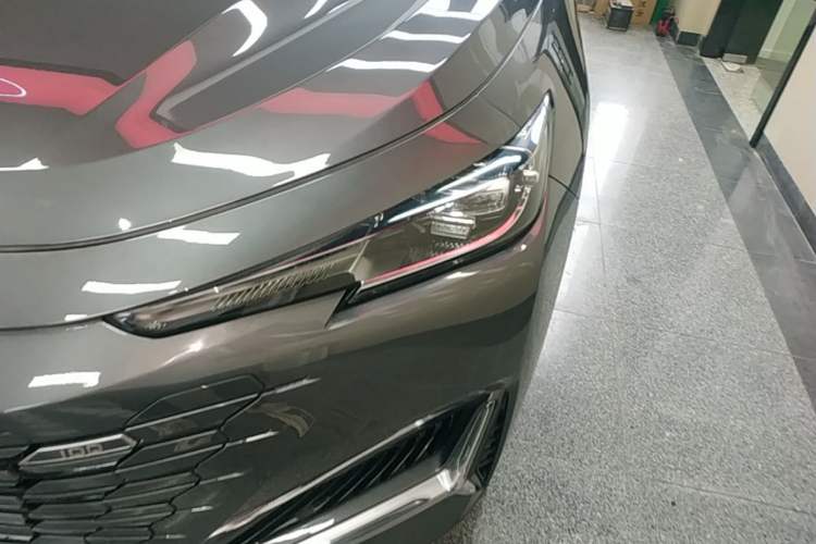 Used CHANGAN UNI-K iDD 2023 Zhidian iDD 1.5T 135km Smart & Fun Model Left Front Headlight