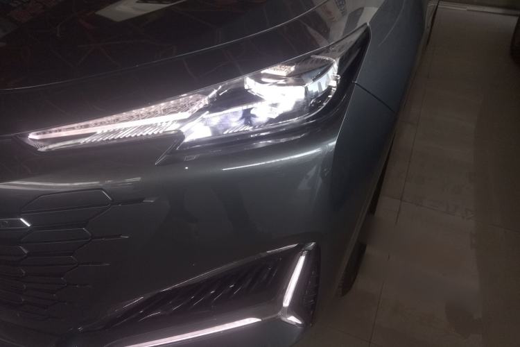 Used CHANGAN UNI-K iDD 2023 Zhidian iDD 1.5T 135km Smart & Fun Model Left Front Headlight