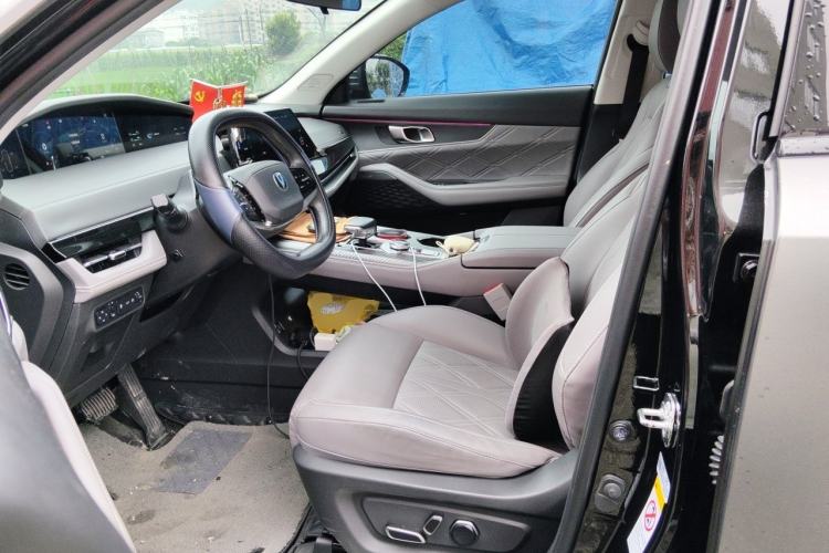 Used CHANGAN UNI-K iDD 2023 Smart Electric iDD 1.5T 135km Smart Leading Model Left Front Seat