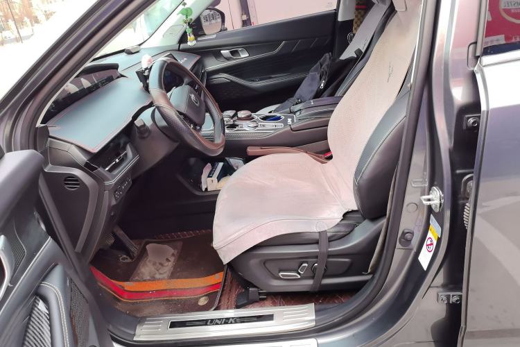 Used CHANGAN UNI-K iDD 2023 Zhidian iDD 1.5T 135km Smart & Fun Model Left Front Seat