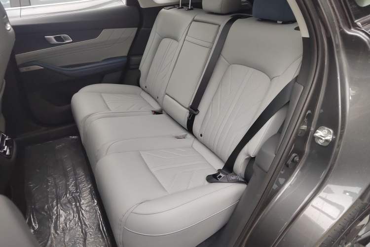 Used CHANGAN UNI-K iDD 2023 Zhidian iDD 1.5T 135km Smart & Fun Model Left Rear Seat