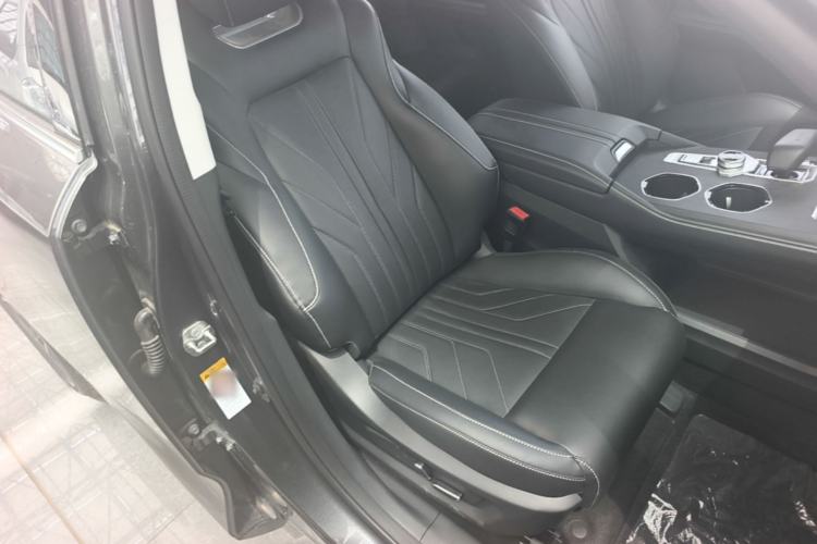 Used CHANGAN UNI-K iDD 2023 Zhidian iDD 1.5T 135km Smart & Fun Model Right Front Seat