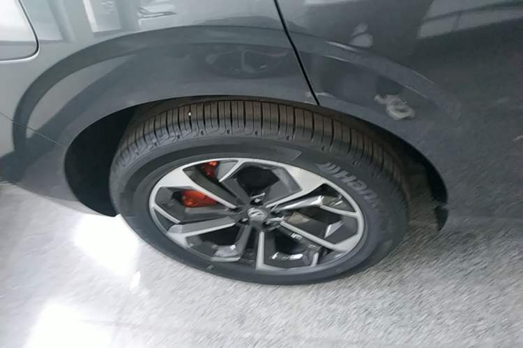 Used CHANGAN UNI-K iDD 2023 Zhidian iDD 1.5T 135km Smart & Fun Model Right Rear Wheel Hub