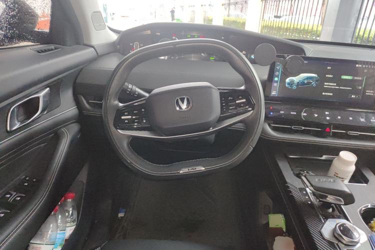 Used CHANGAN UNI-K iDD 2023 Zhidian iDD 1.5T 135km Smart & Fun Model Steering Wheel