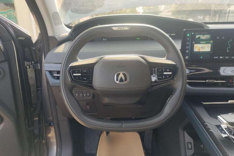 Used CHANGAN UNI-K iDD 2023 Smart Electric iDD 1.5T 135km Smart Leading Model Steering Wheel