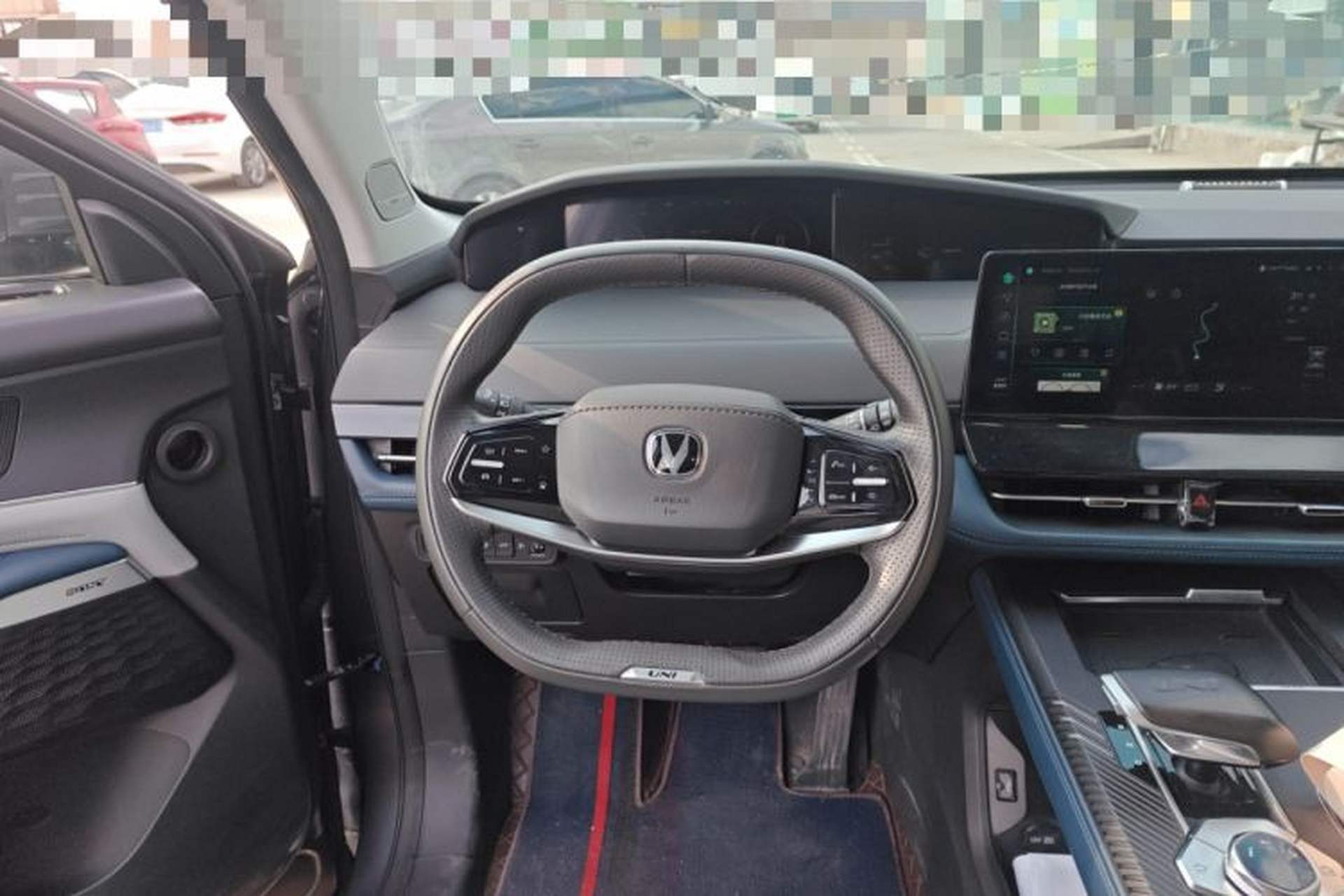 Used CHANGAN UNI-K iDD 2023 Zhidian iDD 1.5T 135km Smart & Fun Model Steering Wheel