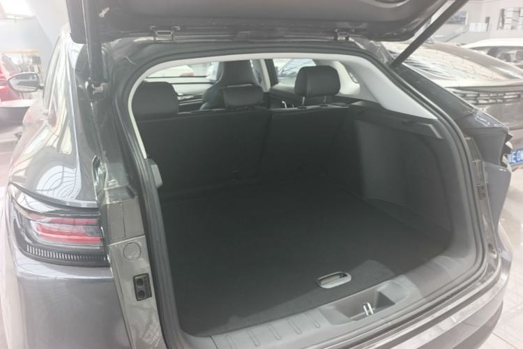 Used CHANGAN UNI-K iDD 2023 Zhidian iDD 1.5T 135km Smart & Fun Model Trunk