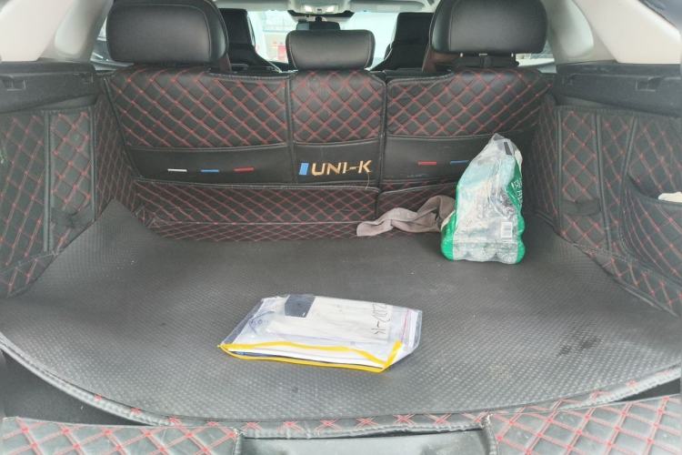 Used CHANGAN UNI-K iDD 2023 Smart Electric iDD 1.5T 135km Smart Leading Model Trunk