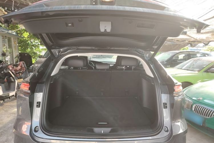 Used CHANGAN UNI-K iDD 2023 Smart Electric iDD 1.5T 135km Smart Leading Model Trunk