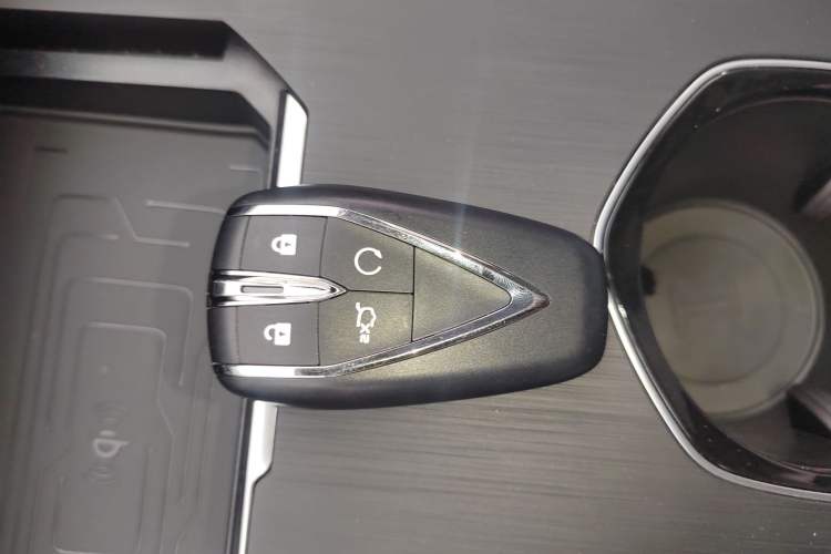 Used CHANGAN UNI-K iDD 2023 Zhidian iDD 1.5T 135km Smart & Fun Model Vehicle Key