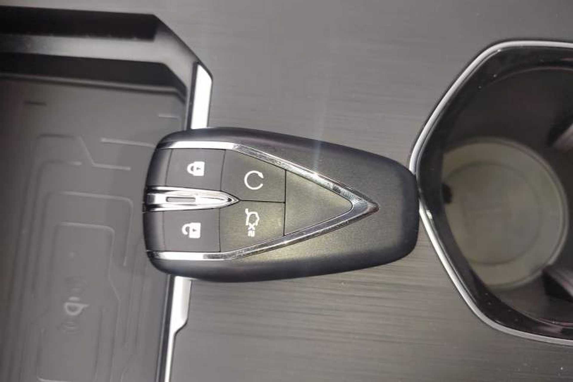 Used CHANGAN UNI-K iDD 2023 Zhidian iDD 1.5T 135km Smart & Fun Model Vehicle Key