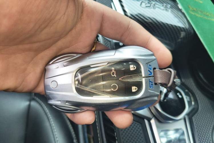 Used CHANGAN UNI-K iDD 2023 Smart Electric iDD 1.5T 135km Smart Leading Model Vehicle Key