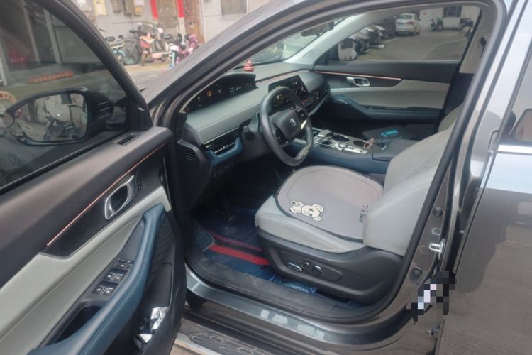 Used CHANGAN UNI-K iDD 2023 Smart Electric iDD 1.5T 135km Smart Leading Model Driver Seat