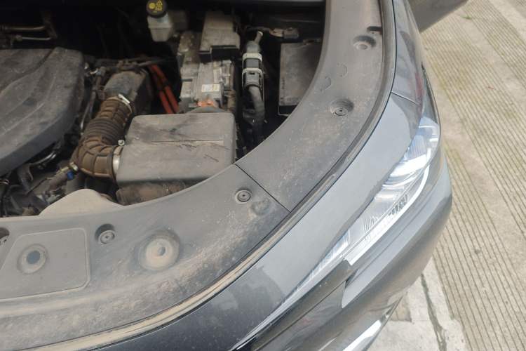 Used CHANGAN UNI-K iDD 2023 Smart Electric iDD 1.5T 135km Smart Leading Model Engine Bay Left