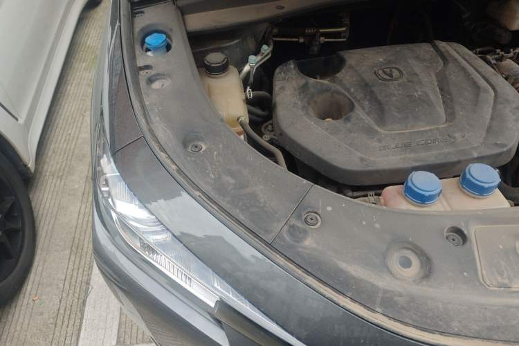 Used CHANGAN UNI-K iDD 2023 Smart Electric iDD 1.5T 135km Smart Leading Model Engine Bay Right