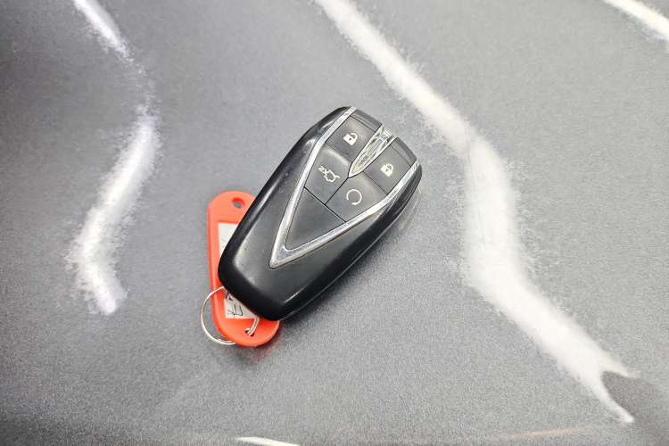 Used CHANGAN UNI-K iDD 2023 Smart Electric iDD 1.5T 135km Smart Leading Model Vehicle Key