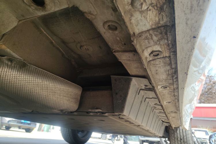 Used CHANGAN UNI-K iDD 2023 Smart Electric iDD 1.5T 135km Smart Leading Model Chassis Front Left