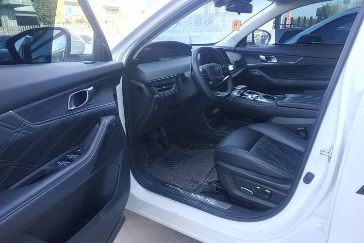Used CHANGAN UNI-K iDD 2023 Smart Electric iDD 1.5T 135km Smart Leading Model Driver Seat