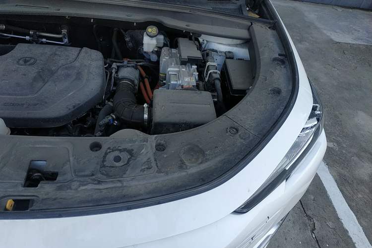 Used CHANGAN UNI-K iDD 2023 Smart Electric iDD 1.5T 135km Smart Leading Model Engine Bay Left