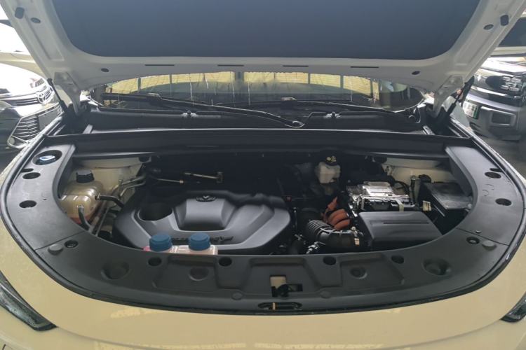 Used CHANGAN UNI-K iDD 2023 Zhidian iDD 1.5T 135km Smart & Fun Model Engine Bay