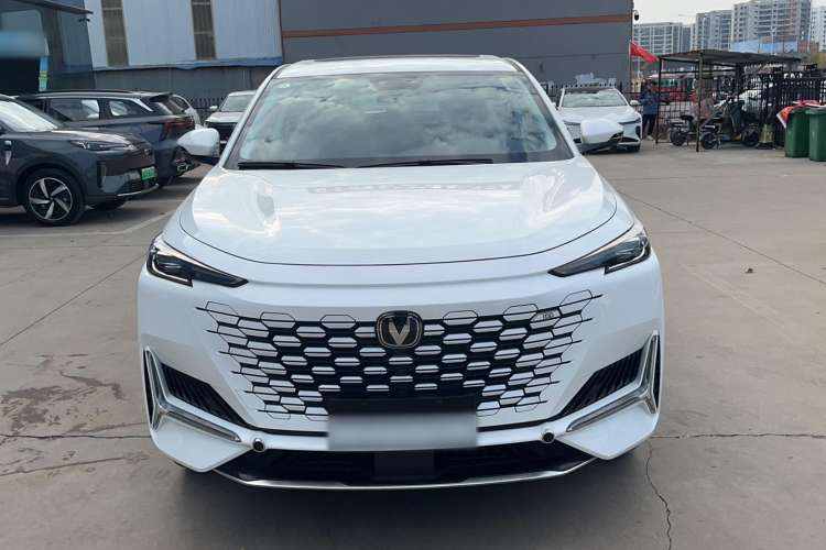 Used CHANGAN UNI-K iDD 2023 Zhidian iDD 1.5T 135km Smart & Fun Model Exterior 1