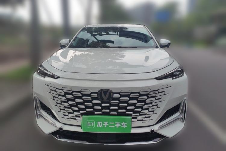 Used CHANGAN UNI-K iDD 2023 Smart Electric iDD 1.5T 135km Smart Leading Model Front