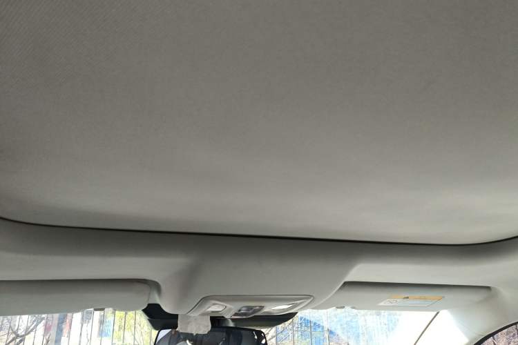 Used CHANGAN UNI-K iDD 2023 Smart Electric iDD 1.5T 135km Smart Leading Model Headliner