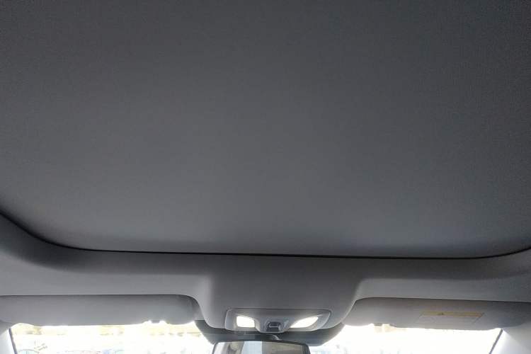 Used CHANGAN UNI-K iDD 2023 Smart Electric iDD 1.5T 135km Smart Leading Model Headliner