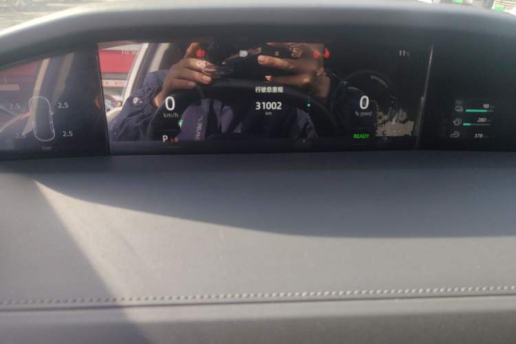 Used CHANGAN UNI-K iDD 2023 Smart Electric iDD 1.5T 135km Smart Leading Model Instrument Cluster