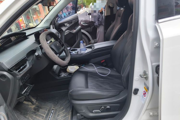 Used CHANGAN UNI-K iDD 2023 Smart Electric iDD 1.5T 135km Smart Leading Model Left Front Seat